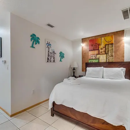Cabana Condo 402B - European Village - Palm Coast